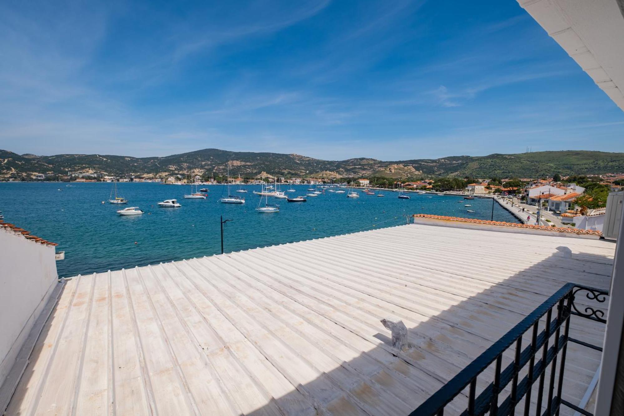 Bd Suites Foça Extérieur photo