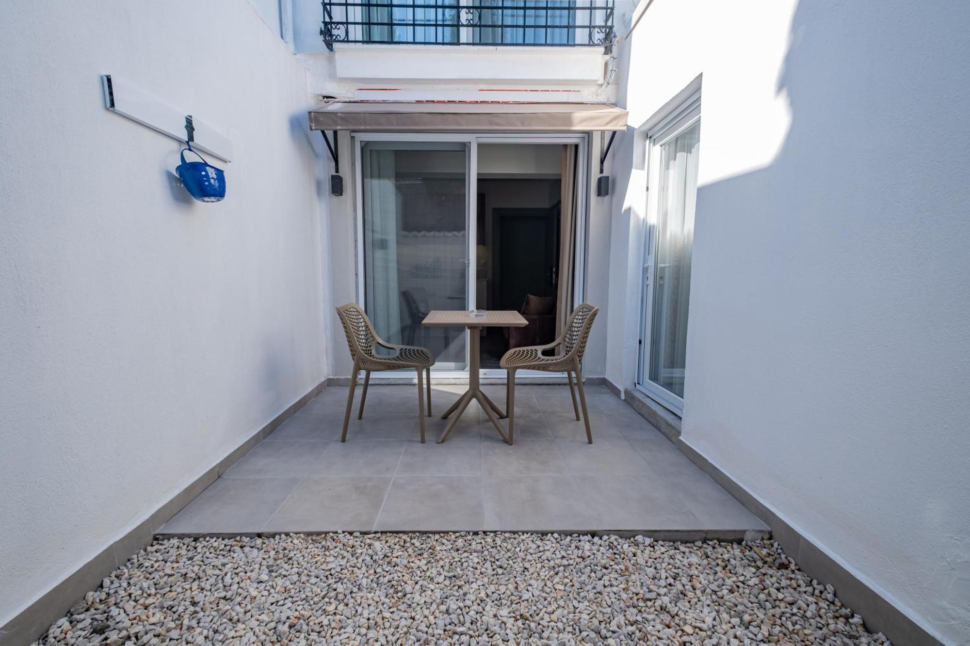 Bd Suites Foça Extérieur photo